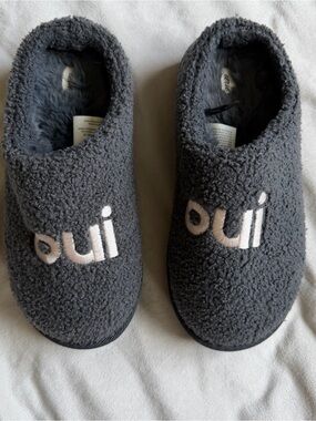 aerie Dark Gray 'oui' Fuzzy Slip-On Slippers